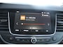Opel Crossland 1.2-Turbo 110pk Ultimate Mooie en luxe hoogzitter met weinig km's ! Volautm. airco dual, cruise control, camera, comfortstoelen, metallic lak, LM wielen, navigatie, telefoonvoorb., LED verlichting etc.