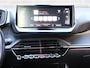 Peugeot 2008 SUV GT 130PK AUTOMAAT | AppleCarPlay/AndroidAuto | Armsteun | Climate Control | Cruise Control | Camera | FULL LED | Navigatie | LMV | Parkeersensoren | Sfeerverlichting | Privacy Glass | Isofix |