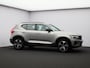 Volvo XC40 2.0 B4 Plus Dark / Trekhaak / Elektr. bed. stoelen / Harman Kardon / Stoel+stuurverwarming