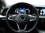 Volkswagen Golf 1.0 eTSI Life R-Line Automaat | Navigatie | Cruise control | Clu