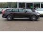 Volvo V90 Cross Country 2.0 D5 Pro / Trekhaak / Panoramadak / Camera / Head-up / Bowers en Wilkens / Luchtvering / 20'' / Keyless / Standverwarming / Stuurverwarming / Dodehoek / Stoelverwarming / ACC