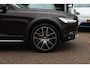 Volvo V90 Cross Country 2.0 D5 Pro / Trekhaak / Panoramadak / Camera / Head-up / Bowers en Wilkens / Luchtvering / 20'' / Keyless / Standverwarming / Stuurverwarming / Dodehoek / Stoelverwarming / ACC