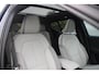 Volvo EX40 Single Motor Extended Range Ultra 82 kWh Adaptive Cruise & Pilot Assist | Panoramisch Schuif/-kanteldak | Harman/Kardon Premium Audio | 360-Camera | Stoel + Stuurwiel verwarming | Elektrische Achterklep | Google Services | Keyless Entry & Start | Extra getint glas