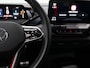 Volkswagen ID.4 GTX 4Motion 77 kWh 300 pk | Panoramadak | Trekhaak | 125 kW snelladen | Warmtepomp | Stuur-/stoelverwarming | Achteruitrijcamera |