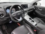 Hyundai Kona Electric EV Premium 64 kWh | LEDER | Trekhaak | Camera | Head up Display | Stoelkoeling | Nederlandse Auto | NAP |