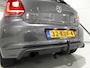 Volkswagen Polo 1.4-16V DSG Highline R-Line "Origineel NL!" Navigatie Bluetooth Cruise-control 17"Velgen Trekhaak Parkeersensoren