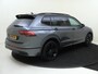 Volkswagen Tiguan Allspace 1.5 TSI R-Line Business+ 7p. | Panoramadak | Adaptieve demping systeem | 3-zone airco | Stoel- en stuurwielverwarming | Keyless | LED matrix verlichting | Adaptieve cruise control | CarPlay |