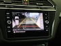 Volkswagen Tiguan 1.5 TSI ACT Highline | Achteruitrijcamera | Parkeerassistent | 3-zone airco | Adaptieve cruise control | CarPlay | Digital cockpit | Navigatie |