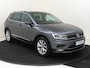Volkswagen Tiguan 1.5 TSI ACT Highline | Achteruitrijcamera | Parkeerassistent | 3-zone airco | Adaptieve cruise control | CarPlay | Digital cockpit | Navigatie |