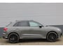 Audi Q3 40 TFSI quattro | 3x S-Line | Panoramadak | Trekhaak | Camera | Black optik | Dode hoek | Chronos grijs | Apple carplay |
