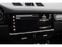 Porsche Cayenne Coupé 3.0 E-Hybrid Platinum Edition / Panoramadak / 360Camera / Bose / 21'' / Sportdesign+Chrono / Stoelventilatie / Stoelverwarming / Stuurverwarming / Luxe Leder / Luchtvering / Sportuitlaat / Dodehoek / DAB / ACC