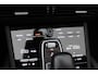 Porsche Cayenne Coupé 3.0 E-Hybrid Platinum Edition / Panoramadak / 360Camera / Bose / 21'' / Sportdesign+Chrono / Stoelventilatie / Stoelverwarming / Stuurverwarming / Luxe Leder / Luchtvering / Sportuitlaat / Dodehoek / DAB / ACC