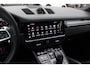 Porsche Cayenne Coupé 3.0 E-Hybrid Platinum Edition / Panoramadak / 360Camera / Bose / 21'' / Sportdesign+Chrono / Stoelventilatie / Stoelverwarming / Stuurverwarming / Luxe Leder / Luchtvering / Sportuitlaat / Dodehoek / DAB / ACC
