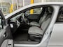 Renault Clio 1.6 E-Tech Full Hybrid 145 techno | NAP | 360 graden camera | Pack Navigatie | DAB | Climate Control | Key-less | LED | Lichtmetaal |