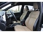 Toyota RAV4 2.5 Hybrid AWD Dynamic / Trekhaak / Camera / Leder / Keyless / 17'' / Stuur+Stoelverwarming / DAB / ACC