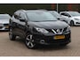 Nissan Qashqai 1.2 N-Connecta Automaat / Leder & Alcantara / 360 camera / Trekhaak / Apple Carplay