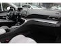 Peugeot 3008 1.2 PureTech Allure / Trekhaak / Panoramadak / Camera / Navigatie / 18'' / Half leder / CarPlay / Stoelverwarmign / Cruise Control