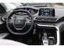 Peugeot 3008 1.2 PureTech Allure / Trekhaak / Panoramadak / Camera / Navigatie / 18'' / Half leder / CarPlay / Stoelverwarmign / Cruise Control