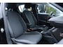 Peugeot 208 1.2 PureTech Active Pack | Cruise Control | Navigatie | Sensoren achter | Carplay | Airco | LMV