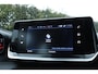 Peugeot 208 1.2 PureTech Active Pack | Cruise Control | Navigatie | Sensoren achter | Carplay | Airco | LMV