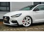 Hyundai i30 Fastback 2.0 T-GDI N1 Panodak Pops And Bangs Navigatie Camera Stoelverw. Alcantara Keyless Stoel Stuurverw.