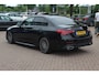 Mercedes-Benz C-klasse 180 AMG Line / Camera / Leder&Alcantara / 18'' / Navigatie / DAB / Dodehoek / Stoelverwarming / Cruise Control