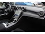 Mercedes-Benz C-klasse 180 AMG Line / Camera / Leder&Alcantara / 18'' / Navigatie / DAB / Dodehoek / Stoelverwarming / Cruise Control