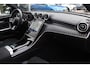 Mercedes-Benz C-klasse 180 AMG Line / Camera / Leder&Alcantara / 18'' / Navigatie / DAB / Dodehoek / Stoelverwarming / Cruise Control