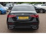 Mercedes-Benz C-klasse 180 AMG Line / Camera / Leder&Alcantara / 18'' / Navigatie / DAB / Dodehoek / Stoelverwarming / Cruise Control