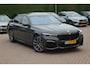BMW 7-Serie 745e High Exe. M Sport / Schuifdak / 360Camera / Head-up / Softclose / 20'' / Volleder / Nachtzicht / Laser LED / Stoelmassage 4x / Stoelventilatie 4x / Dodehoek / DAB / Navigatie / ACC