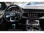 Audi Q8 55 TFSI quattro Pro Line Plus / Trekhaak / Panoramadak / 360Camera / Achterasbesturing / Softclose / 22'' / B&O / Sfeerverlichting / Dodehoek / DAB / Stoelverwarming / ACC