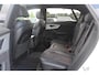 Audi Q8 55 TFSI quattro Pro Line Plus / Trekhaak / Panoramadak / 360Camera / Achterasbesturing / Softclose / 22'' / B&O / Sfeerverlichting / Dodehoek / DAB / Stoelverwarming / ACC