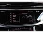 Audi Q8 55 TFSI quattro Pro Line Plus / Trekhaak / Panoramadak / 360Camera / Achterasbesturing / Softclose / 22'' / B&O / Sfeerverlichting / Dodehoek / DAB / Stoelverwarming / ACC