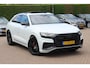 Audi Q8 55 TFSI quattro Pro Line Plus / Trekhaak / Panoramadak / 360Camera / Achterasbesturing / Softclose / 22'' / B&O / Sfeerverlichting / Dodehoek / DAB / Stoelverwarming / ACC
