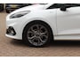 Ford Fiesta 1.0 EcoBoost ST-Line X / Panoramadak / Navigatie / Full LED / 17'' / Keyless / Stuur+stoelverwarming / Parkeerhulp achter / DAB / Cruise Control