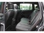 Volkswagen Tiguan 1.5 TSI R-Line / NL Auto! / Trekhaak / Panoramadak / Camera / Keyless / 19'' / CarPlay / Navigatie / DAB / ACC