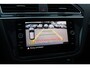 Volkswagen Tiguan 1.5 TSI R-Line / NL Auto! / Trekhaak / Panoramadak / Camera / Keyless / 19'' / CarPlay / Navigatie / DAB / ACC