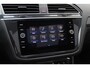 Volkswagen Tiguan 1.5 TSI R-Line / NL Auto! / Trekhaak / Panoramadak / Camera / Keyless / 19'' / CarPlay / Navigatie / DAB / ACC