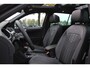 Volkswagen Tiguan 1.5 TSI R-Line / NL Auto! / Trekhaak / Panoramadak / Camera / Keyless / 19'' / CarPlay / Navigatie / DAB / ACC
