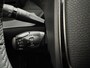 Peugeot e-2008 EV Allure 50 kWh | Climate control | Voorstoelen Verwarmd | Full Map Navigatie | Apple Carplay/Android Auto | Parkeersensoren | Bekleding Half Leder