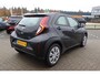 Toyota Aygo X PLAY 5-DEURS AIRCO AD-CRUISE CAMERA APPLE/ANDROID NL-AUTO
