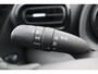 Toyota Yaris 1.5 HYBRID EXECUTIVE APPLE/ANDROID KEYLESS P-SENSOREN STOEL/STUURVERWARM HEAD-UP HALF-LEDER