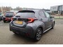 Toyota Yaris 1.5 HYBRID EXECUTIVE APPLE/ANDROID KEYLESS P-SENSOREN STOEL/STUURVERWARM HEAD-UP HALF-LEDER