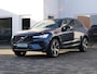 Volvo XC60 2.0 T6 Plug-in hybrid AWD R-Design | Facelift | Luchtvering | 360°-camera | Panoramadak | 21-inch velgen | Stuur-/Stoelverwarming | Full-LED | Draadloze telefoonlader | Memory stoelen