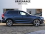 Volvo XC60 2.0 T6 Plug-in hybrid AWD R-Design | Facelift | Luchtvering | 360°-camera | Panoramadak | 21-inch velgen | Stuur-/Stoelverwarming | Full-LED | Draadloze telefoonlader | Memory stoelen
