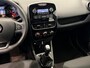 Renault Clio Estate 0.9 TCe 90 Life | Airco | Cruise Control | DAB+ | Radio-USB | Bluetooth | NL-auto + dealer onderhouden!