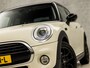 MINI Cooper Mini 1.5 Sport (5 DEURS, NAVIGATIE, LED KOPLAMPEN, DUAL TONE LAK, CLIMATE, GETINT GLAS, CRUISE, PARKEERSENSOREN, SPORTSTOELEN, CRUISE, SPRAAKBEDIENING, NIEUWE APK, NIEUWSTAAT)