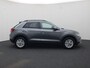 Volkswagen T-Roc 1.0TSI/116PK Life · Apple/Android Car Play · Stoelverwarming · Parkeersensoren · LED · Garantie tot januari 2027