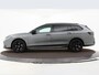 Volkswagen Passat Variant 1.5 eHybrid 272pk DSG R-Line Edition · Keyless · 360 Camera · Elek. Trekhaak · Elek.Achterklep · Apple/Android Car Play · 18'' Inch · Garantie t/m Augustus 2026
