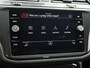 Volkswagen Tiguan 1.5TSI/150PK Life R line DSG · Navigatie · Apple/Android Car Play · Stoel-& stuurverwarming · Garantie tot april 2026 Of 100000km.